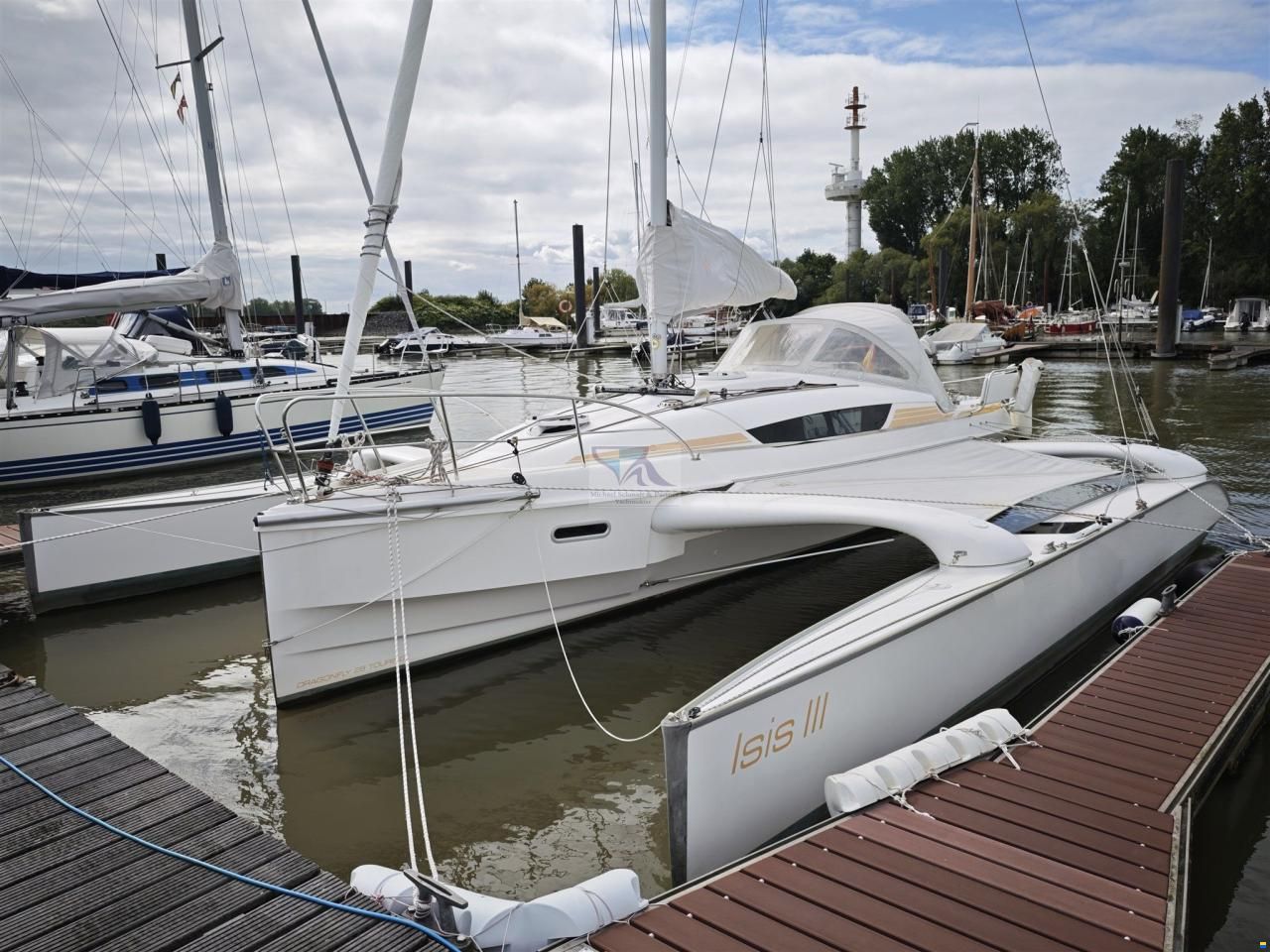 Quorning Boats DRAGONFLY 28 Swing Wing T