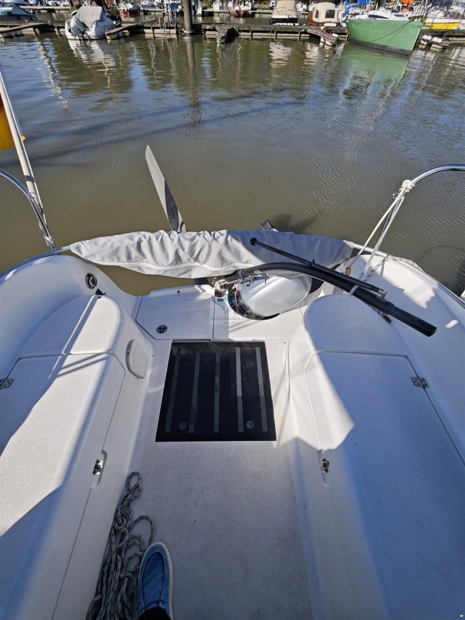 Quorning Boats DRAGONFLY 28 Swing Wing T