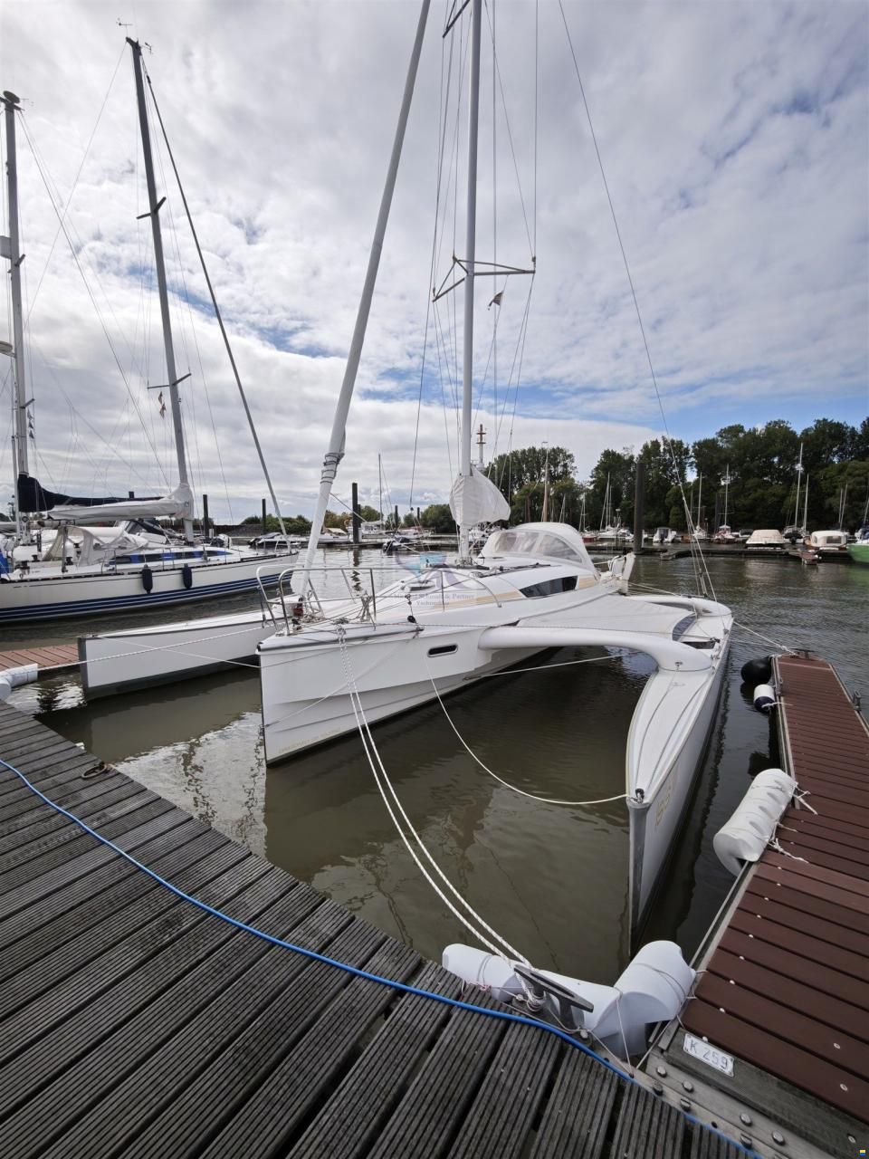 Quorning Boats DRAGONFLY 28 Swing Wing T