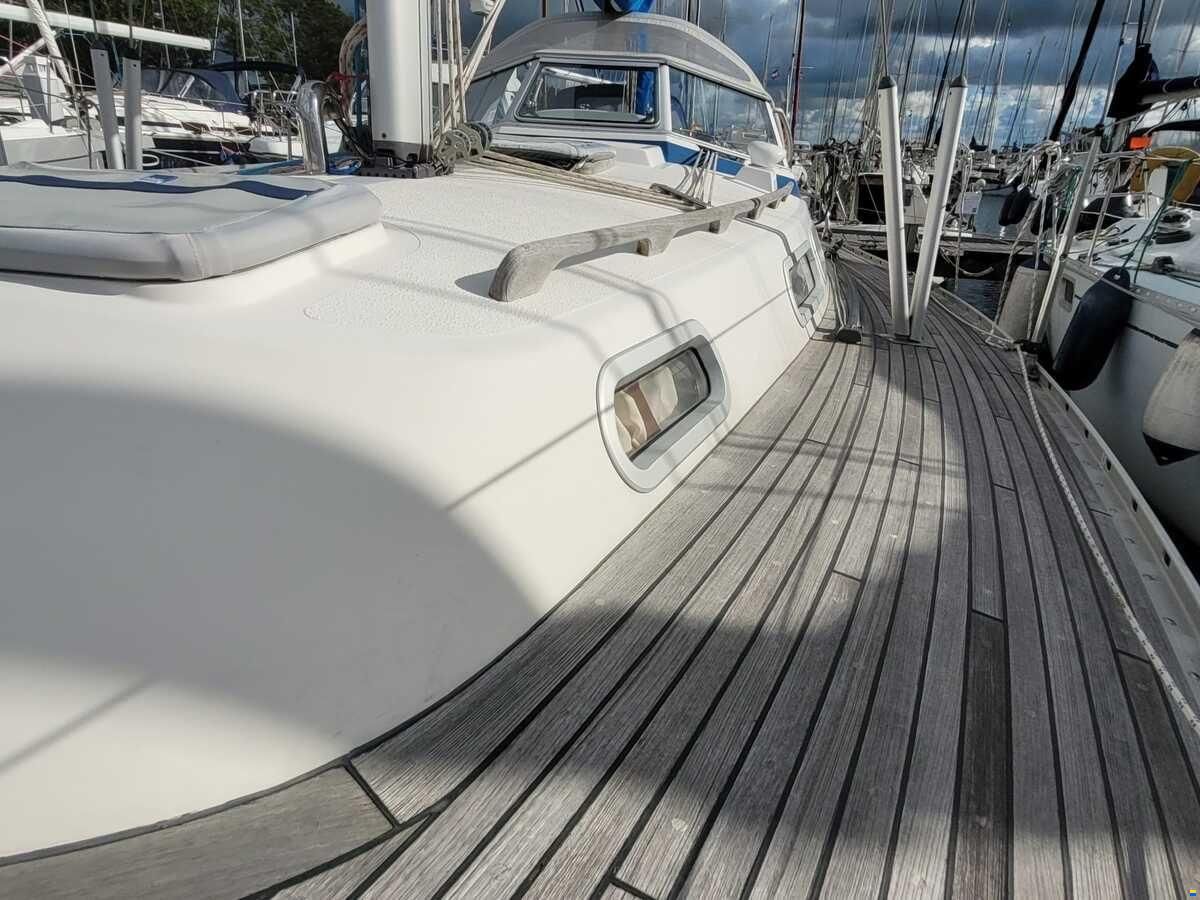 Hallberg-Rassy 31