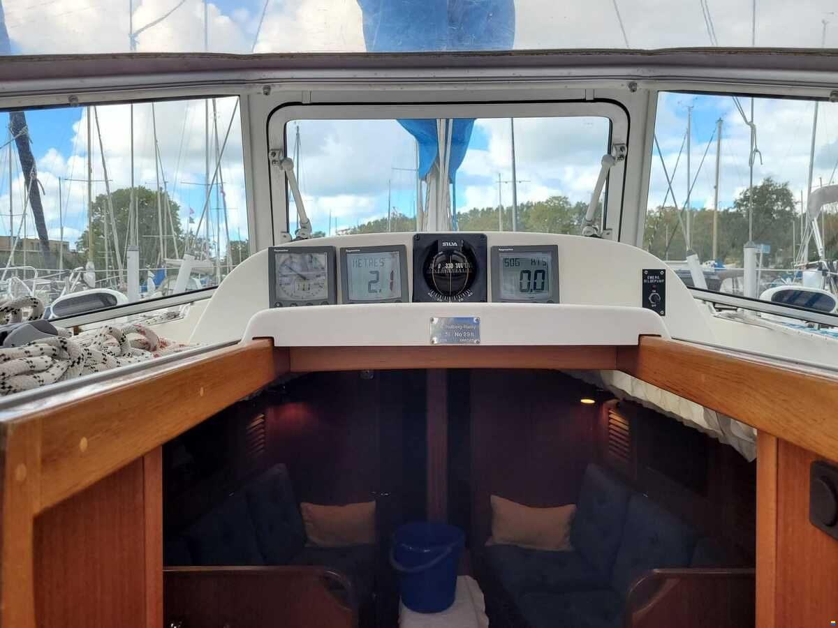 Hallberg-Rassy 31
