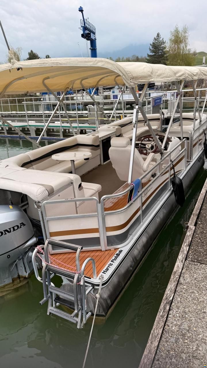 Harris FloteBote Sunnliner 240
