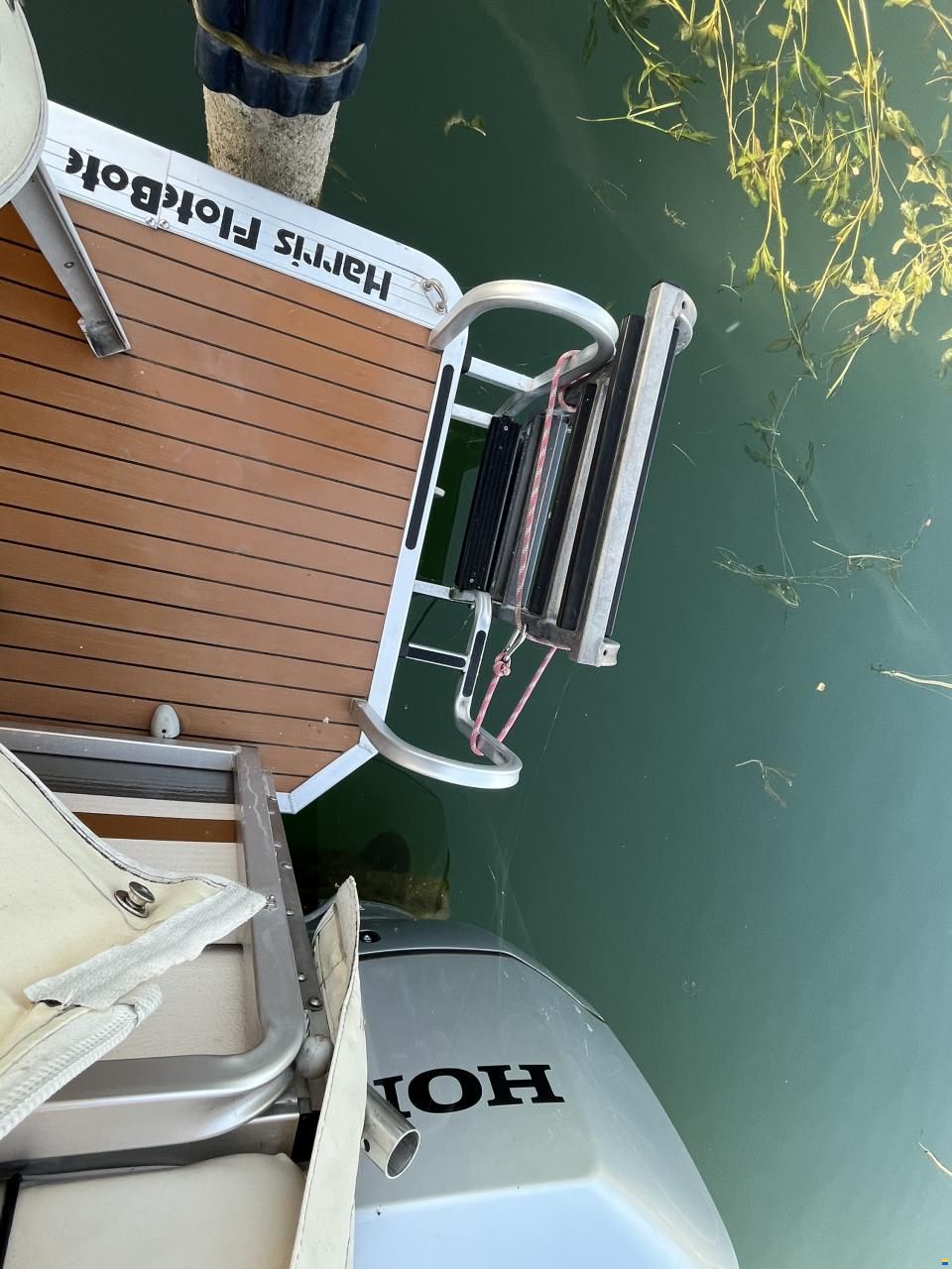 Harris FloteBote Sunnliner 240