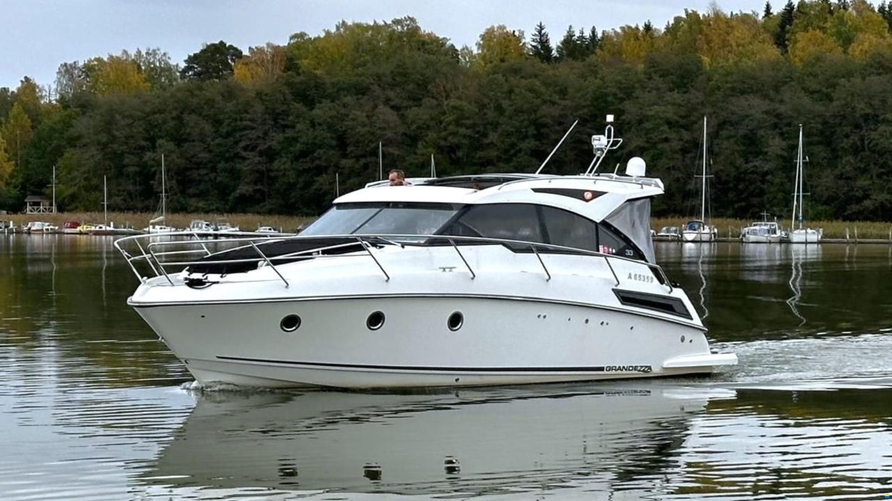 Grandezza 33 OC