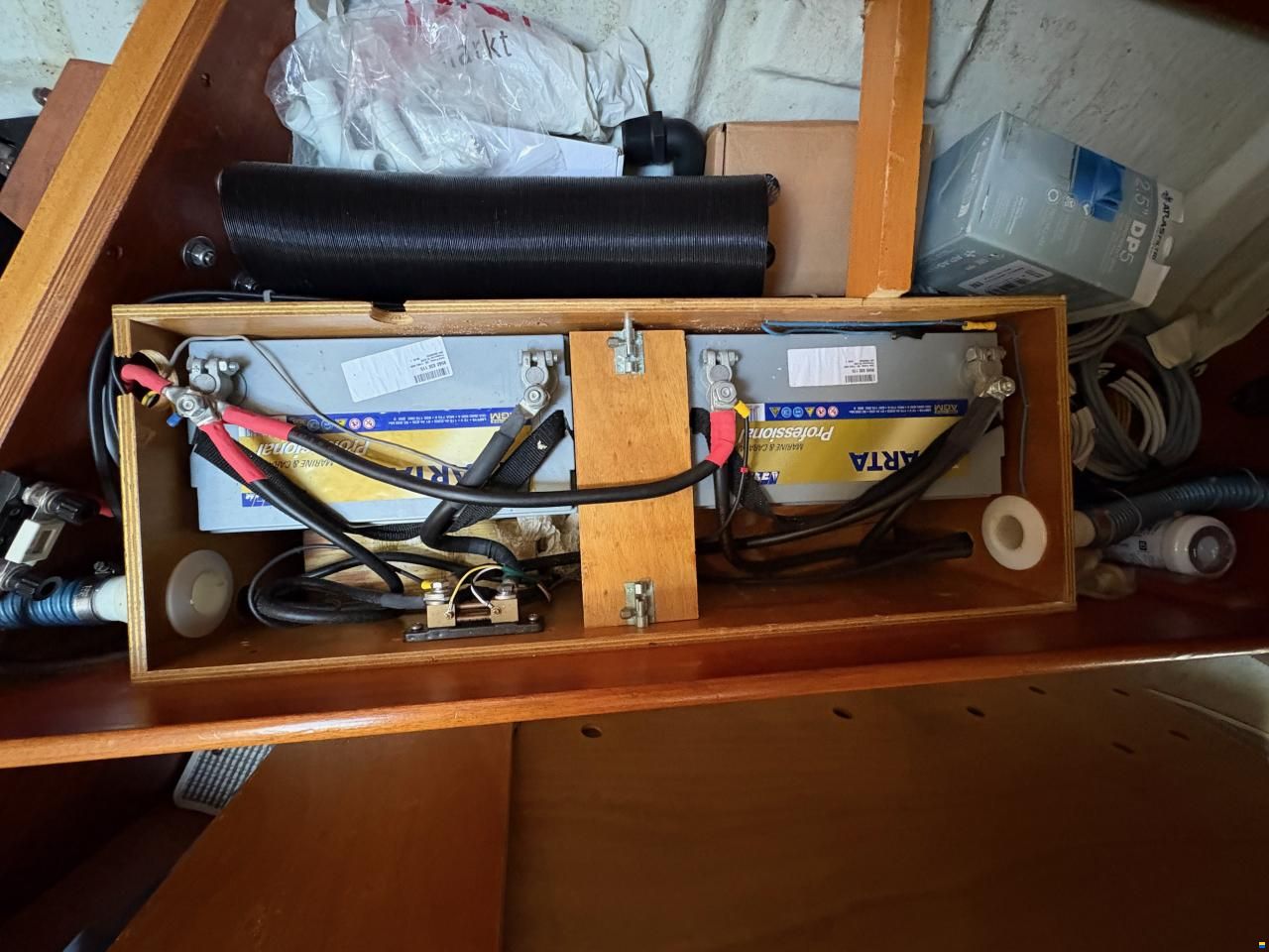 Hallberg-Rassy 352