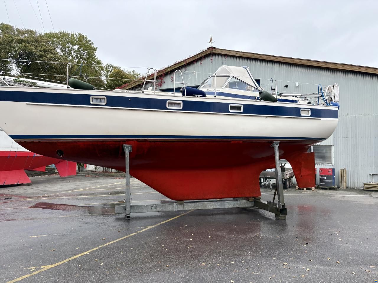 Hallberg-Rassy 352