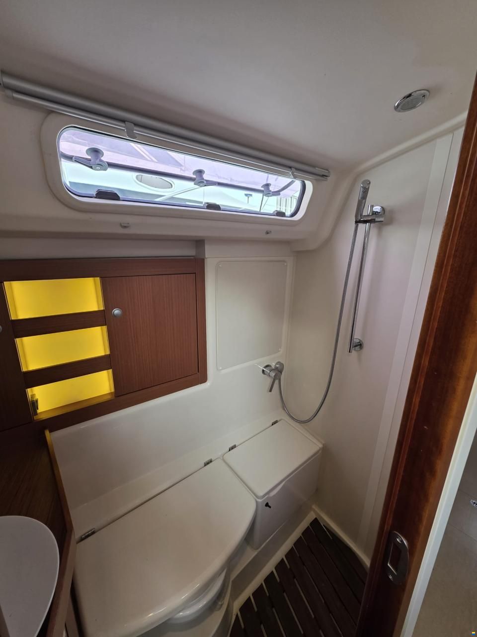 Hanse 385