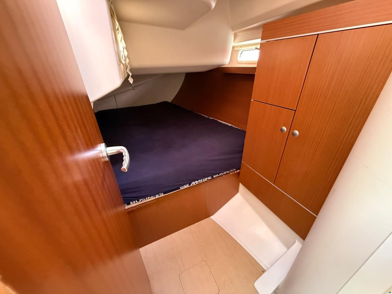 Hanse 385