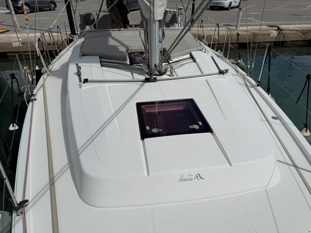 Hanse 385