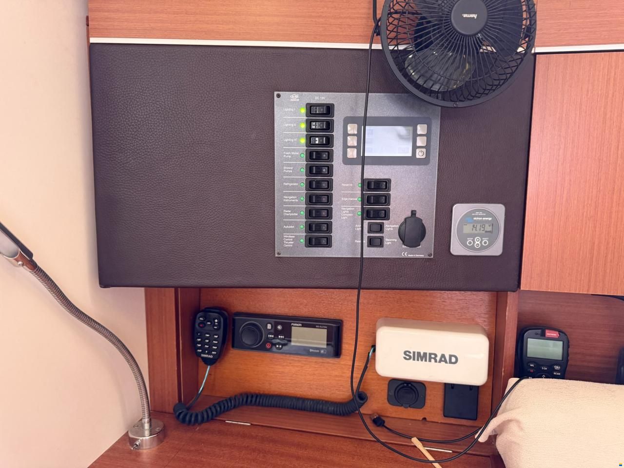 Hanse 385