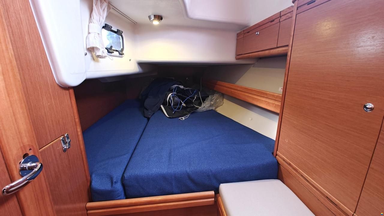 Bavaria 38 Holiday