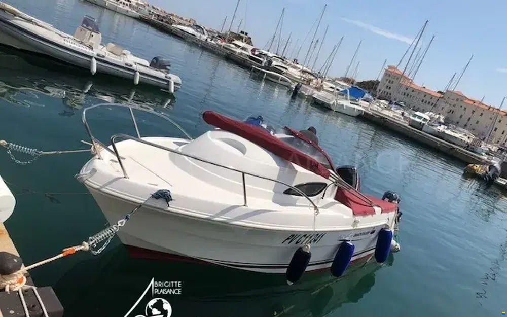 Quicksilver 520 Flamingo