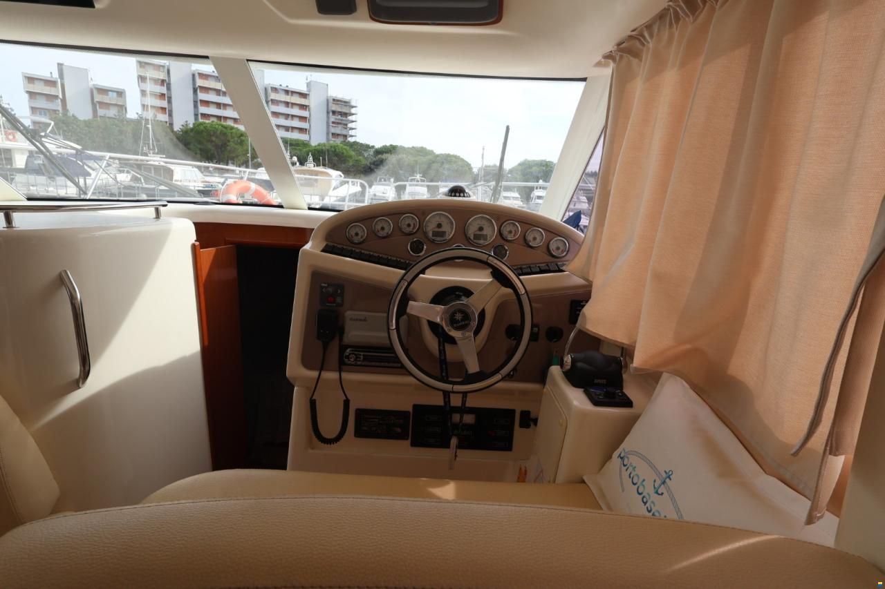 Jeanneau Prestige 32 Fly