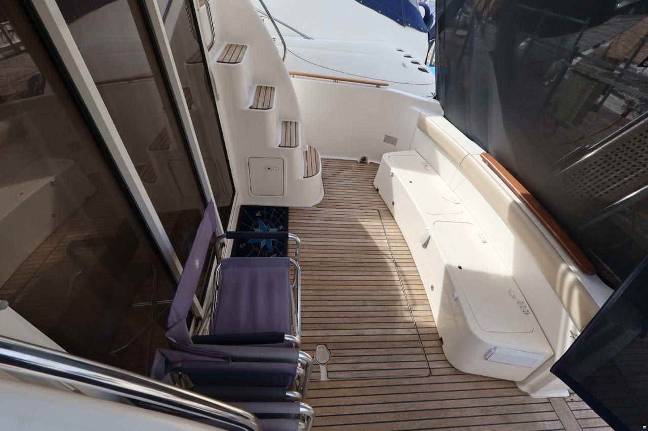 Jeanneau Prestige 32 Fly