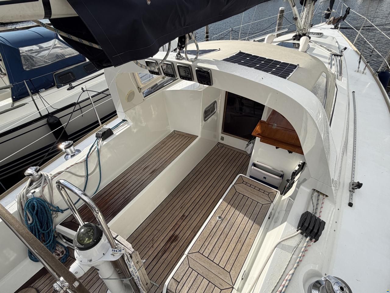 Impact Yachts 37