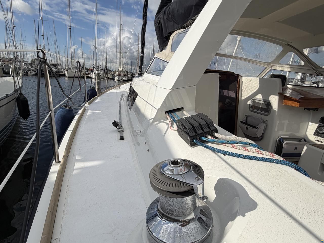 Impact Yachts 37