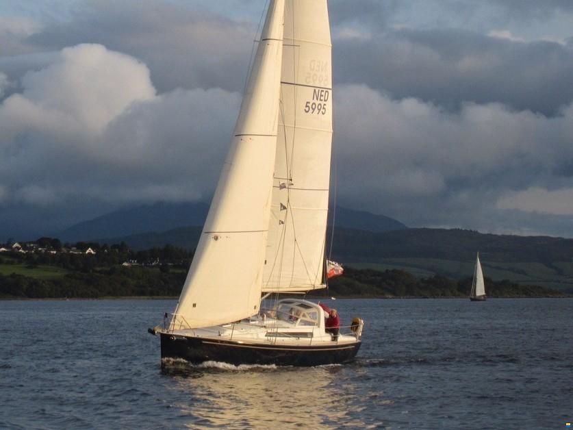 Impact Yachts 37
