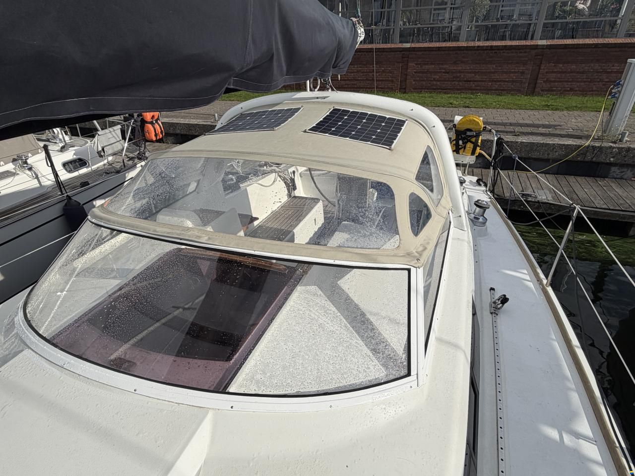 Impact Yachts 37