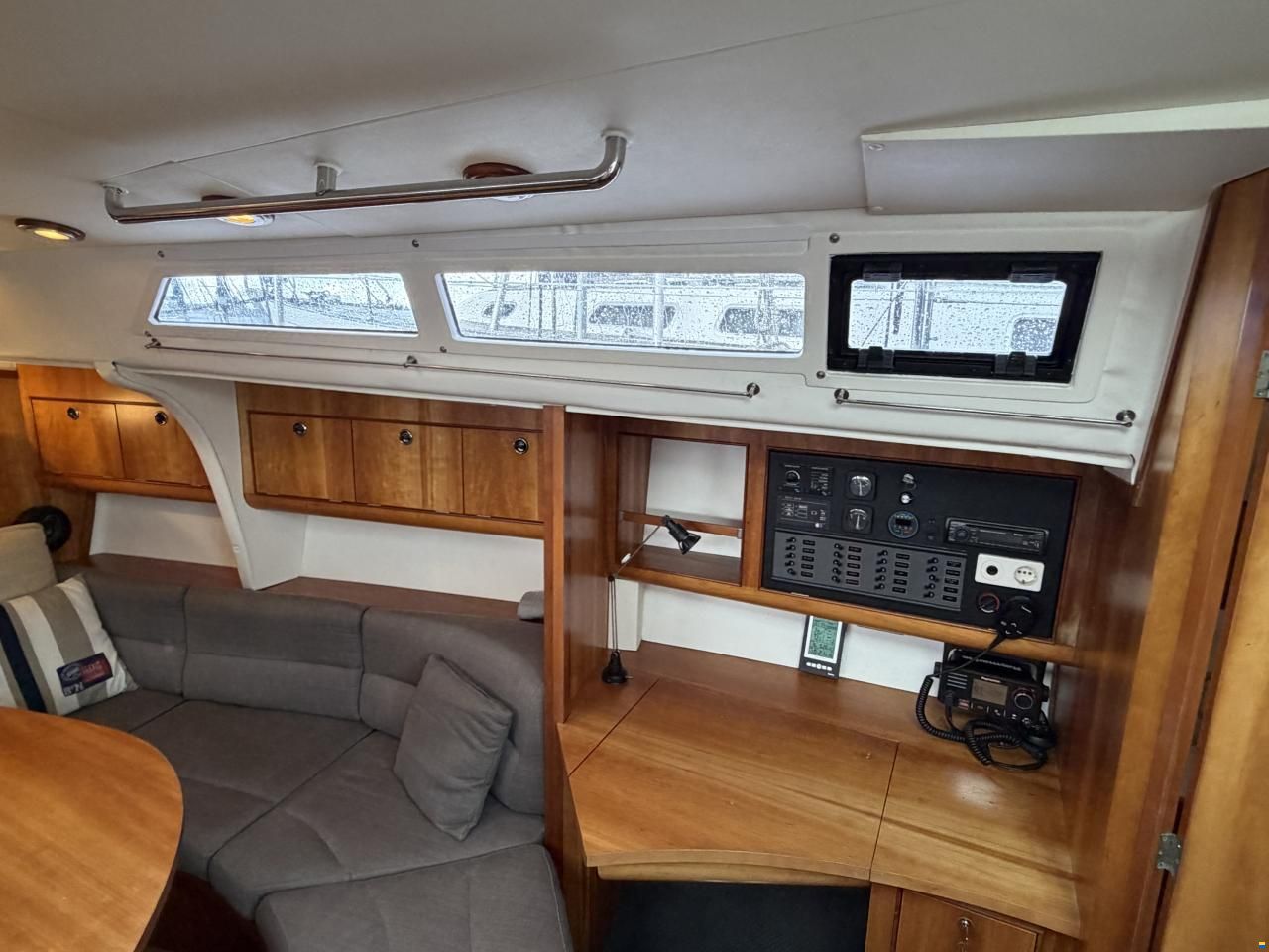 Impact Yachts 37