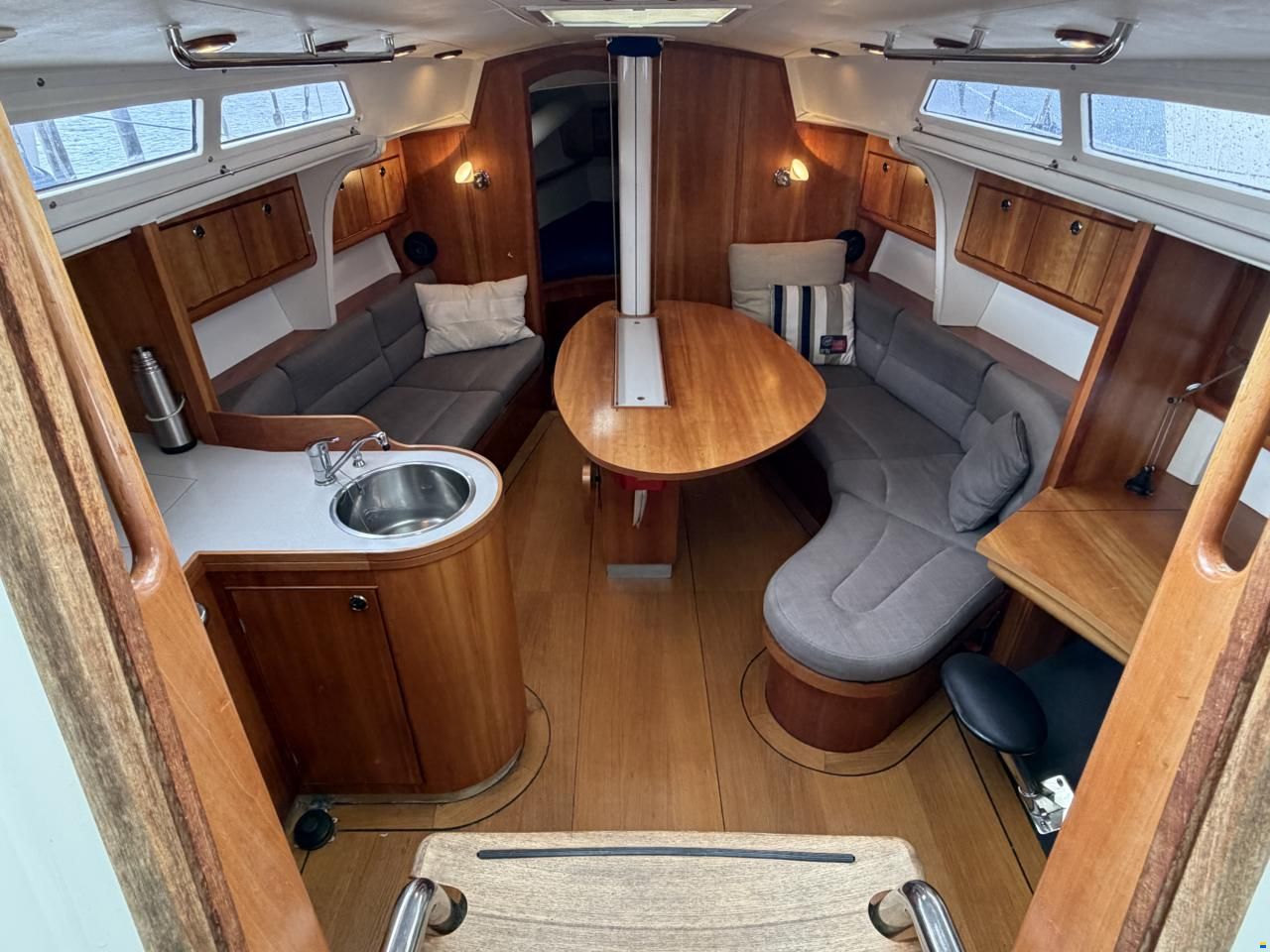 Impact Yachts 37