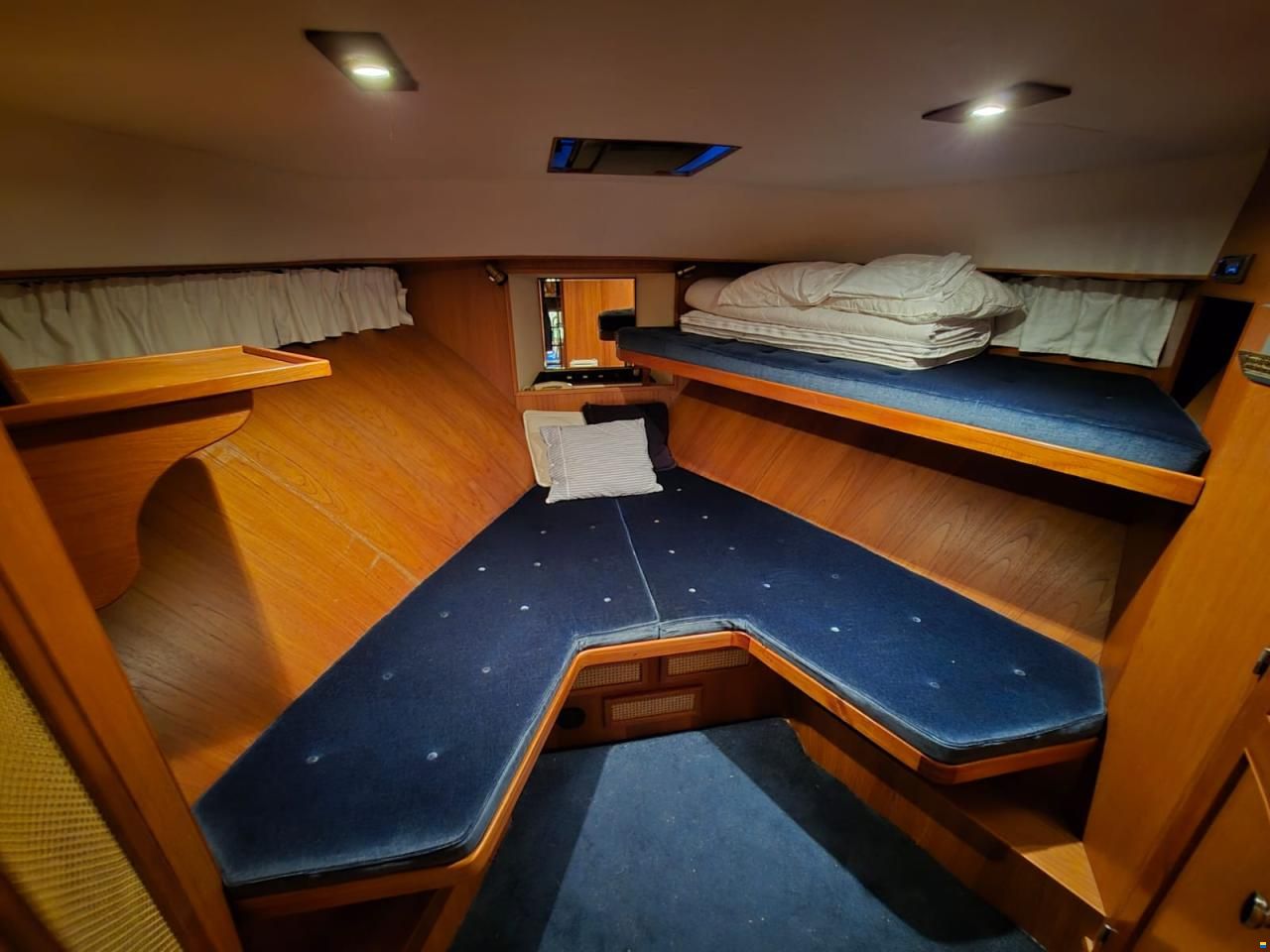 Royal Yachts 45