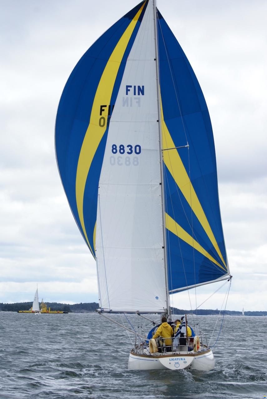Nautors Swan 37