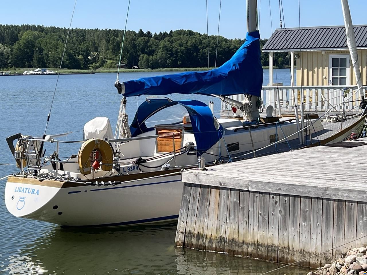 Nautors Swan 37