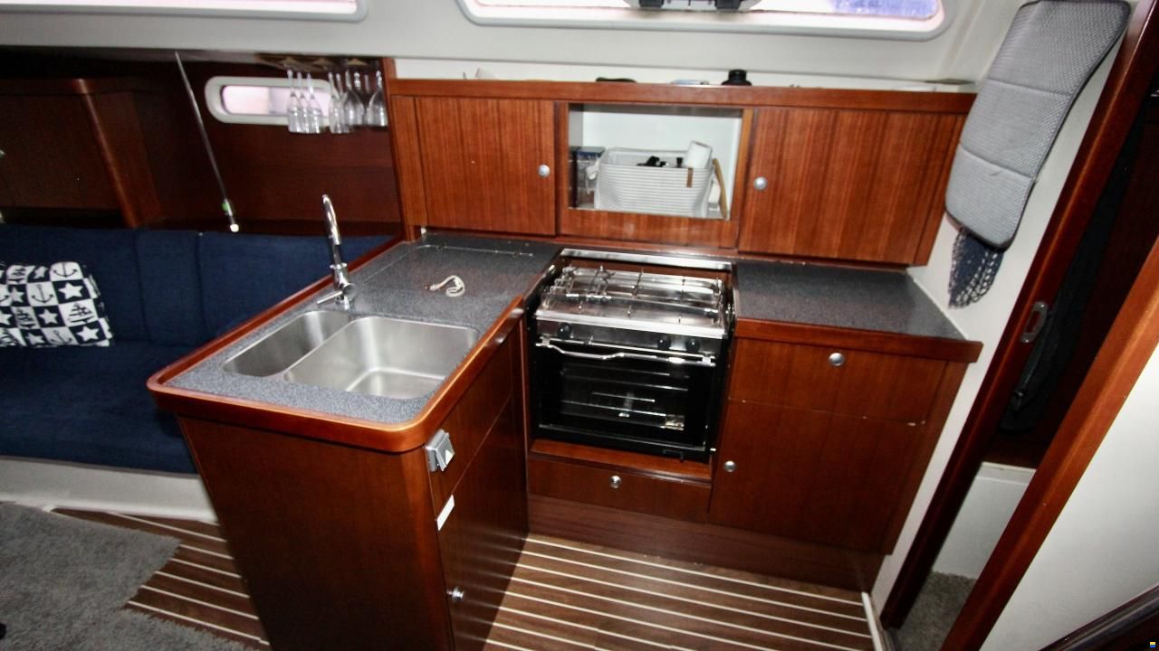 Hanse 350