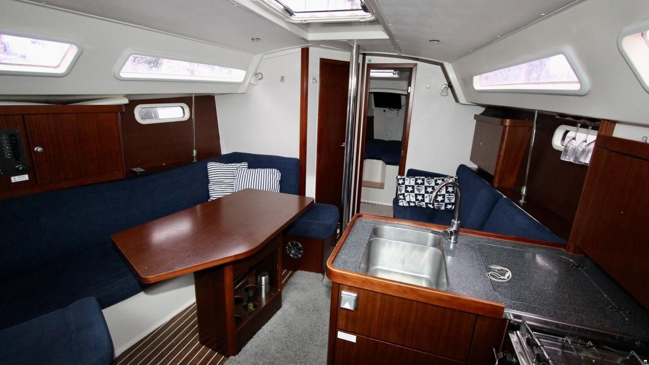 Hanse 350