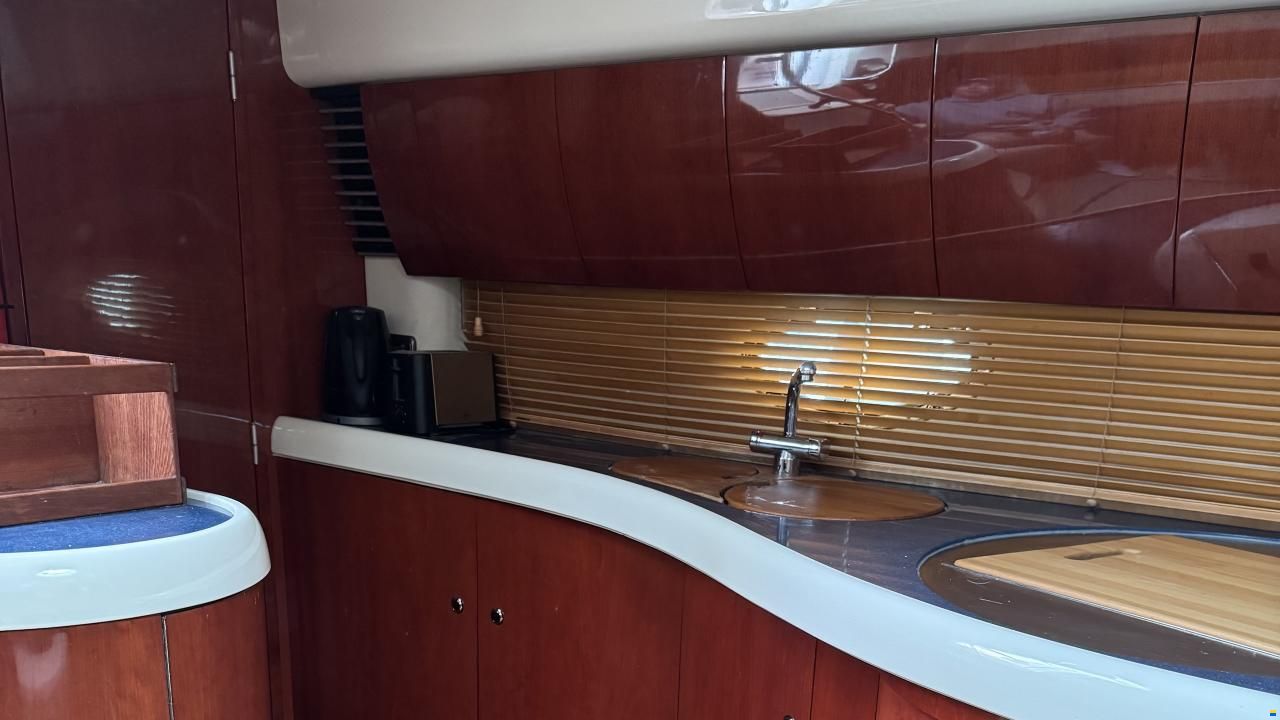 Fairline Targa 43