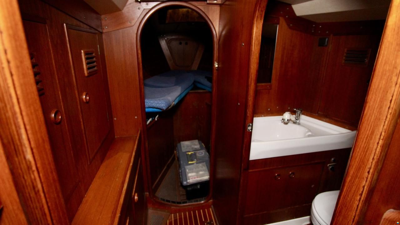 Nautors Swan 371