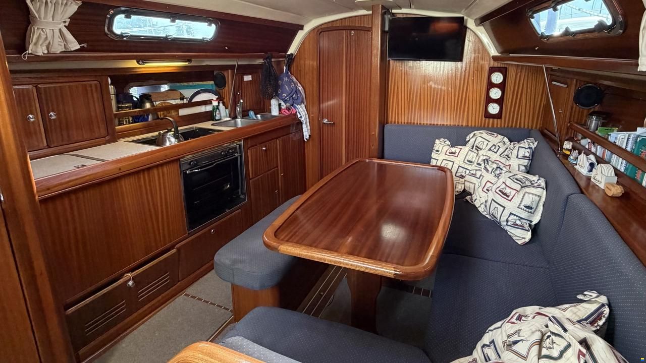 Bavaria 37 Cruiser