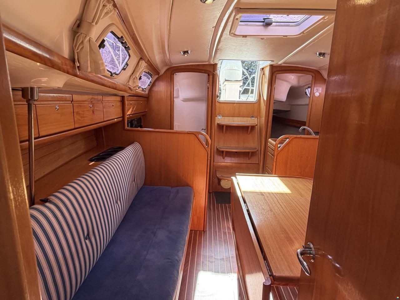 Bavaria Cruiser 30