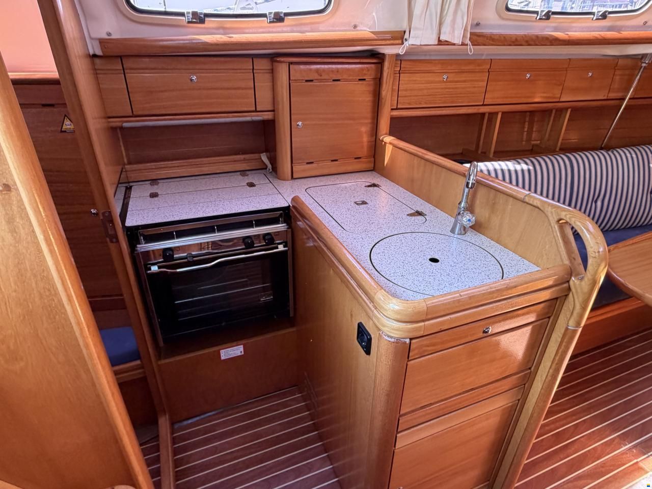 Bavaria Cruiser 30