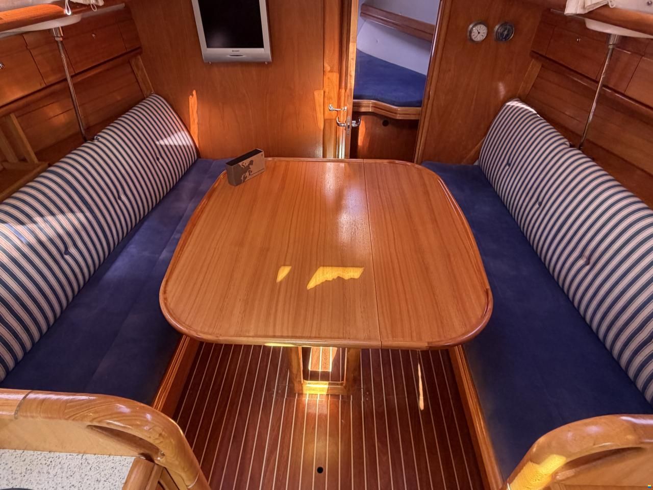 Bavaria Cruiser 30