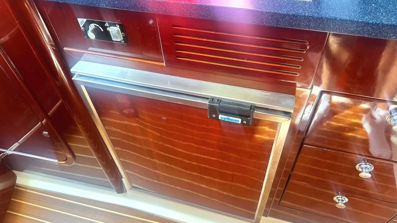 Aquador 33 HT