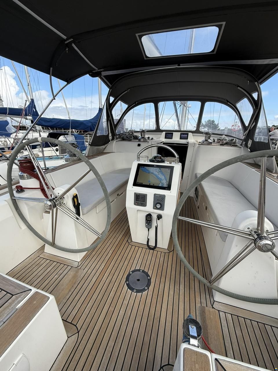 X-Yachts xc42