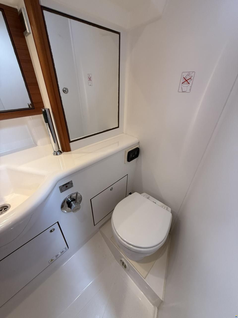 X-Yachts xc42