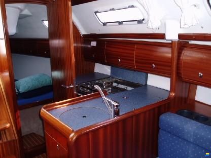 Bavaria 32