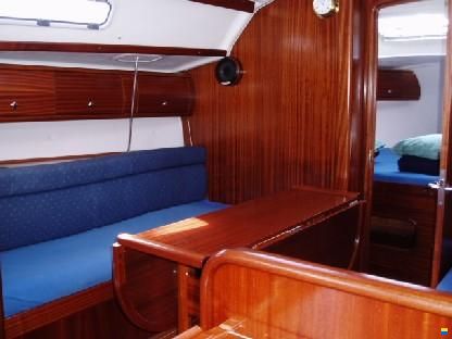 Bavaria 32
