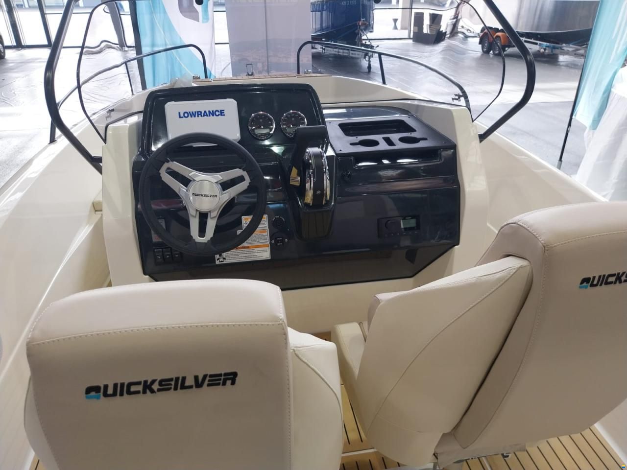 Quicksilver Activ 625 Open -NEW-