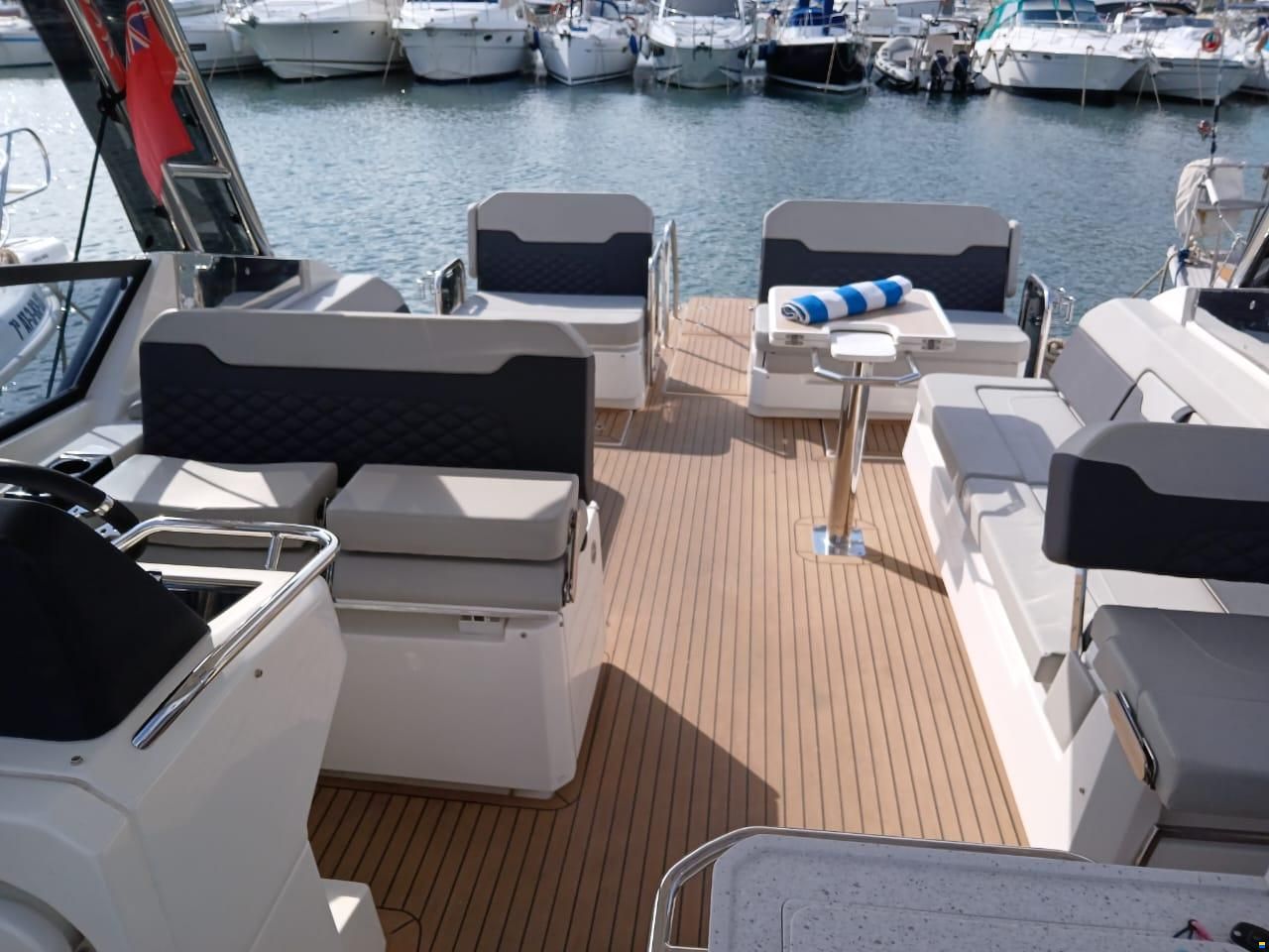 Aquila Catamarans 32 Sport