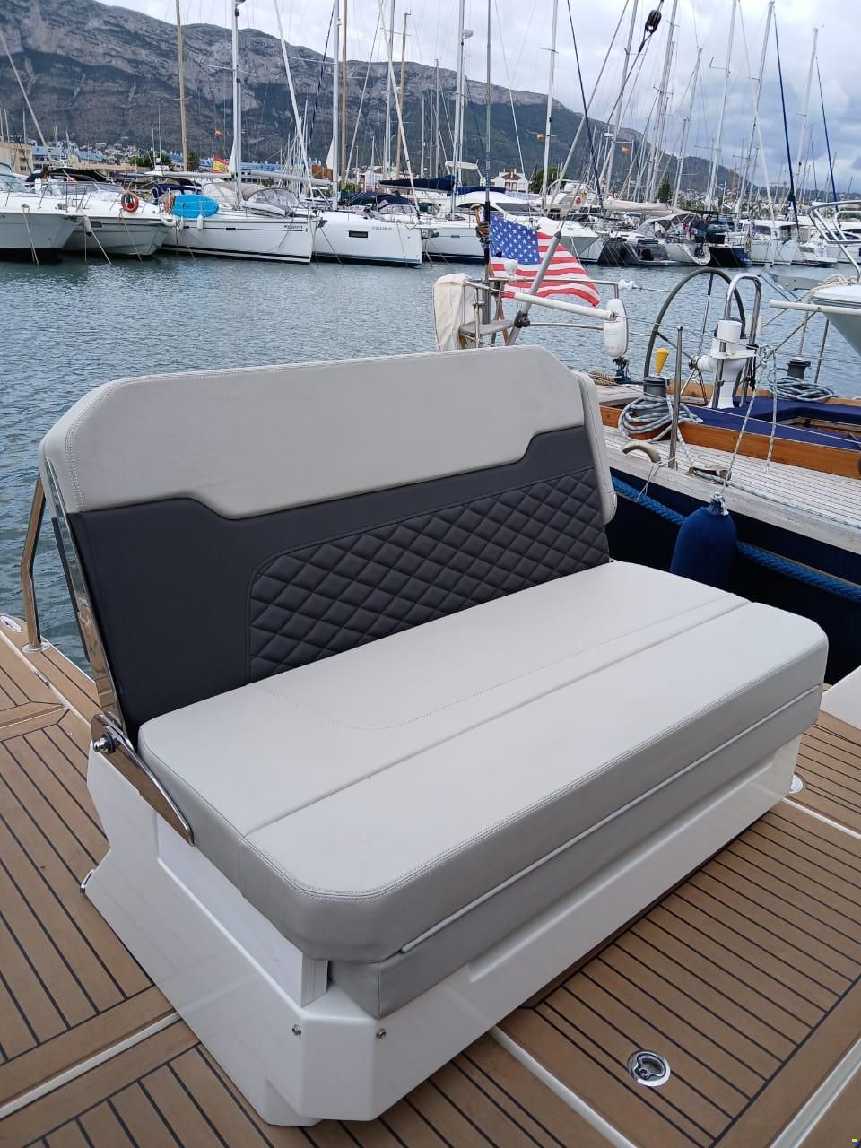 Aquila Catamarans 32 Sport