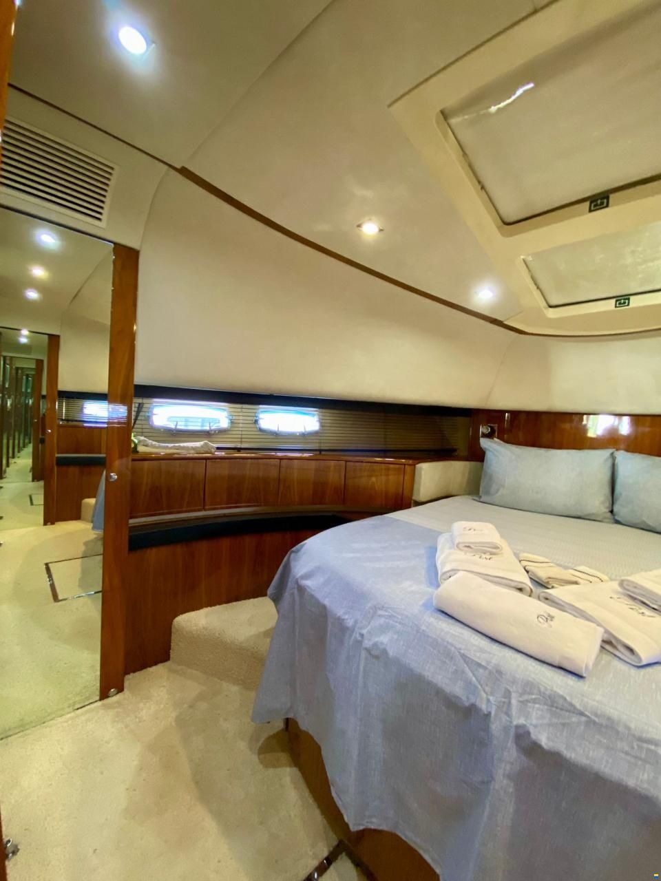 Fairline Squadron 68