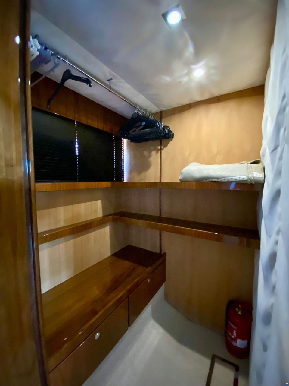 Fairline Squadron 68
