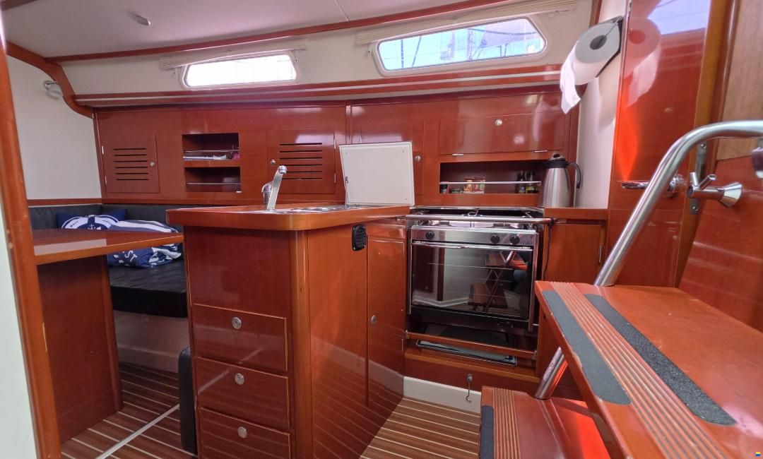 Hanse 342