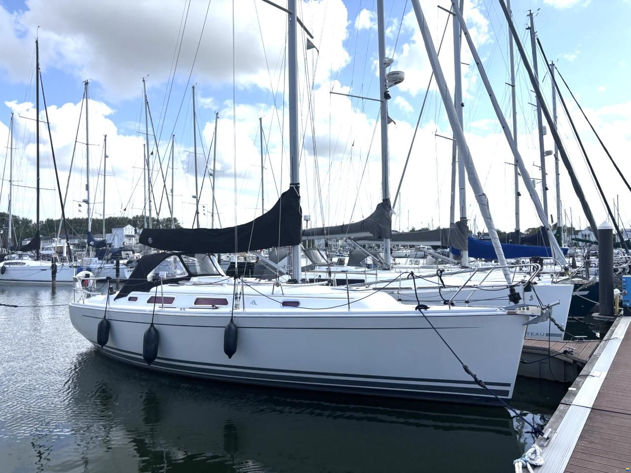 Hanse 342