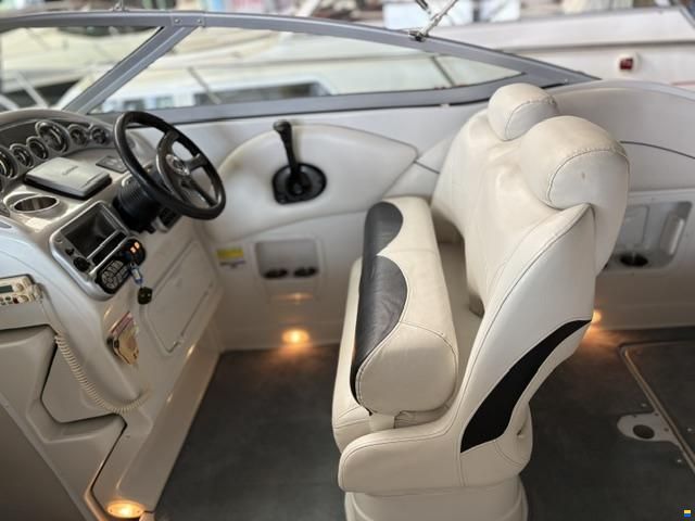 Crownline 250 CR, Bj. 2007 bei Yachtagentur Döring