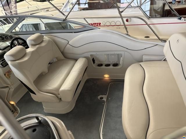 Crownline 250 CR, Bj. 2007 bei Yachtagentur Döring