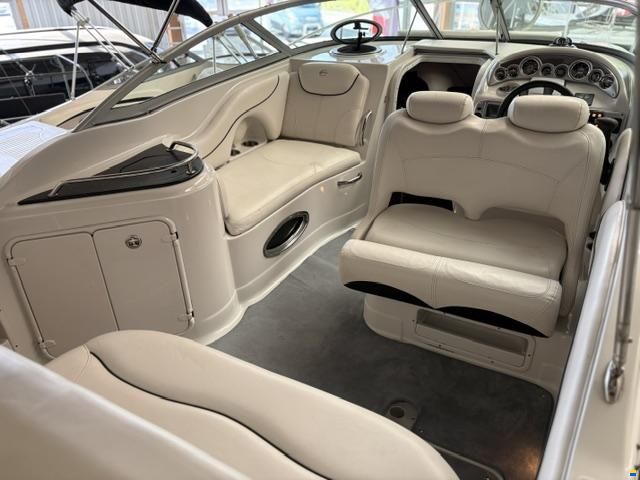 Crownline 250 CR, Bj. 2007 bei Yachtagentur Döring